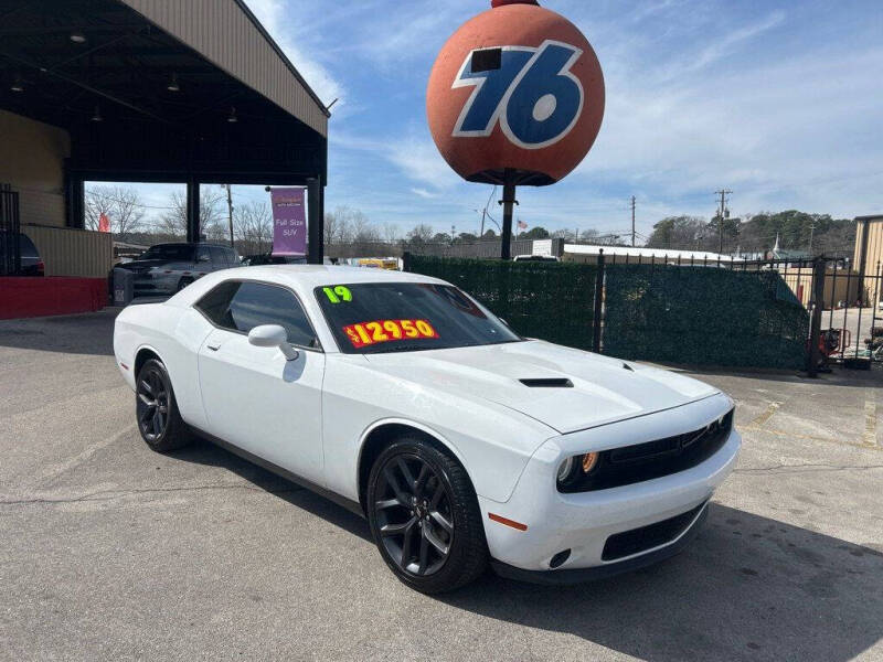 2019 Dodge Challenger SXT