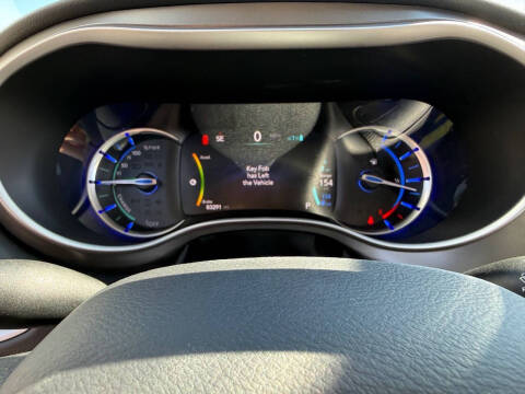 2020 Chrysler Pacifica Hybrid Touring