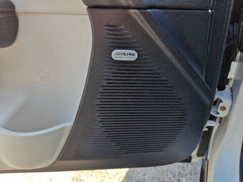 2016 Dodge Challenger SXT Plus