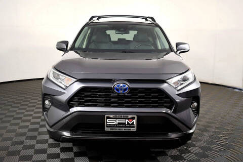2021 Toyota RAV4 Hybrid XLE