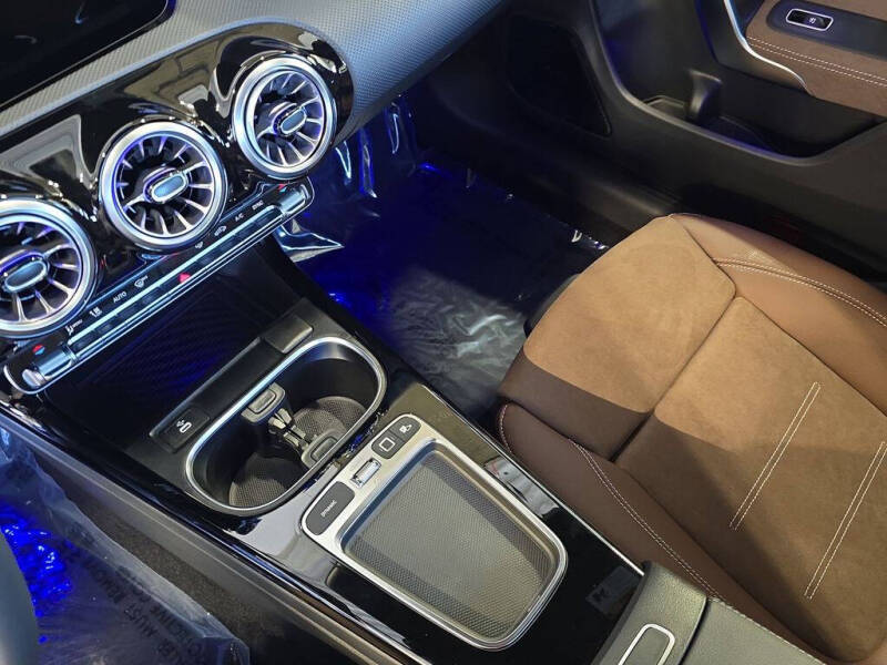 2025 Mercedes-Benz CLA CLA 250 4MATIC