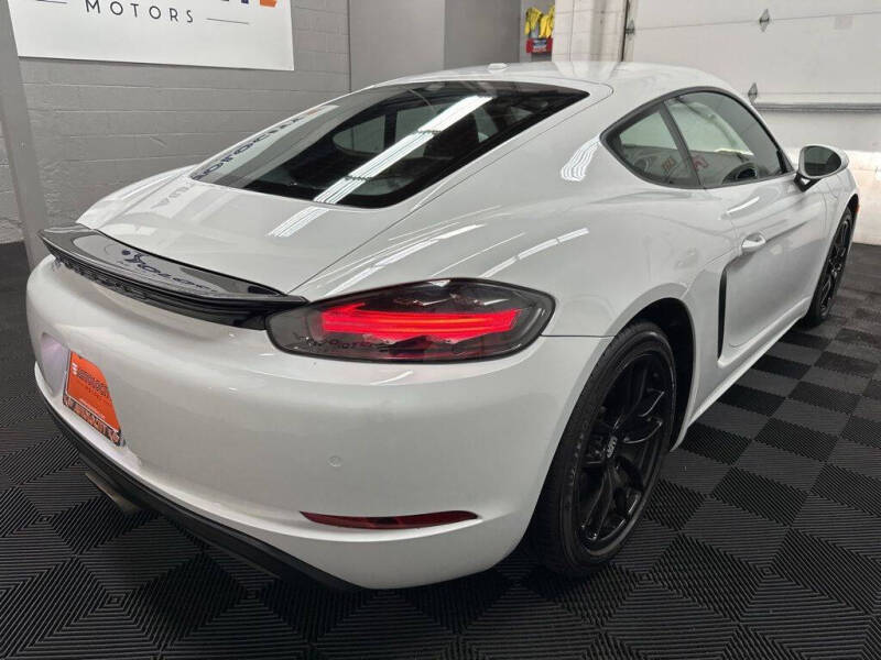 2019 Porsche 718 Cayman