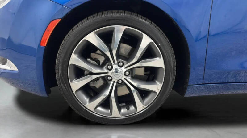 2015 Chrysler 200 C
