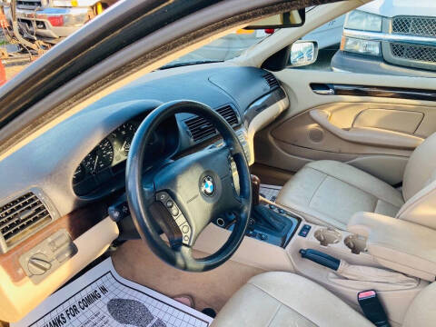 2003 BMW 3 Series 325xi