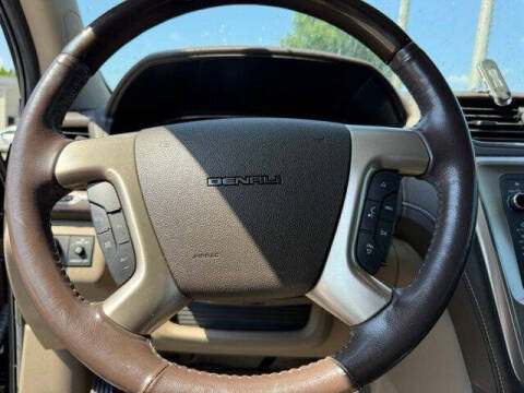 2016 GMC Acadia Denali