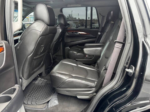 2015 Cadillac Escalade Premium