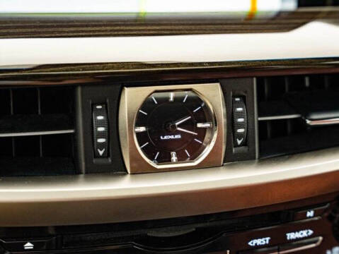 2021 Lexus LX 570 Three-Row