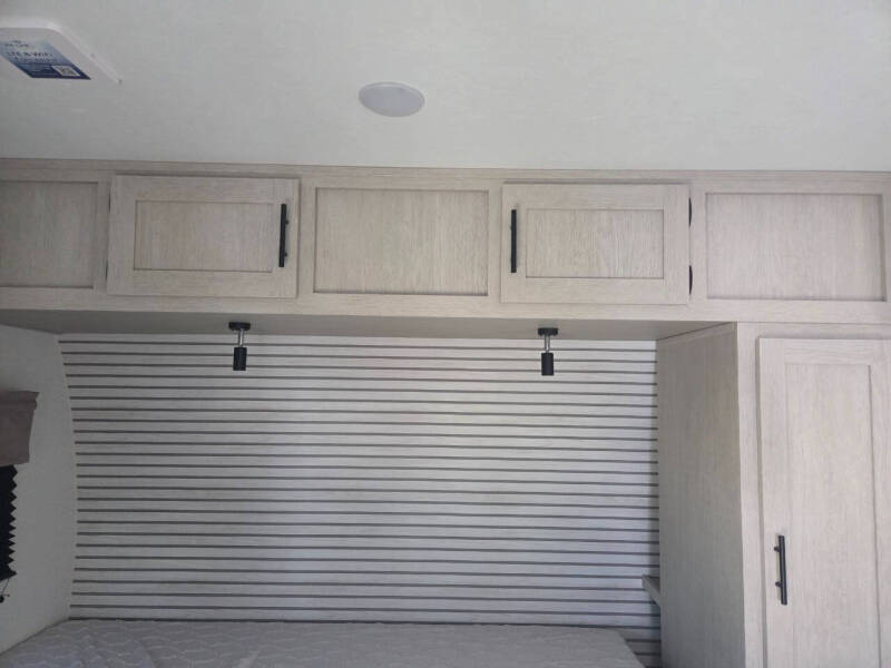2024 Forest River SHASTA OASIS TRAILER