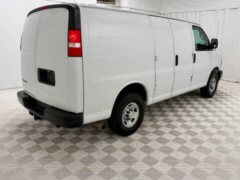 2021 Chevrolet Express 2500