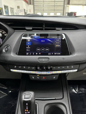 2019 Cadillac XT4 Luxury