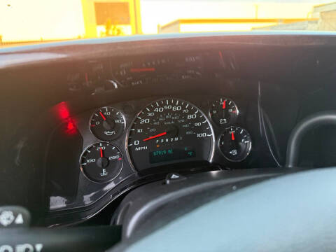 2017 GMC Savana 2500