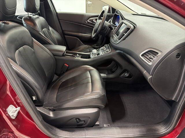 2015 Chrysler 200 C