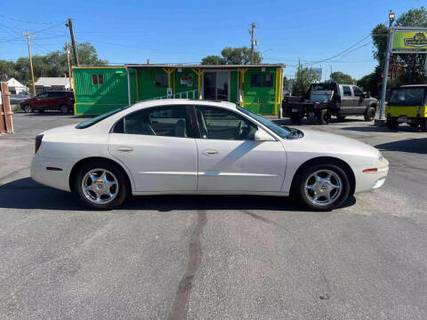 2002 Oldsmobile Aurora for sale at Cars 4 Idaho in Twin Falls ID
