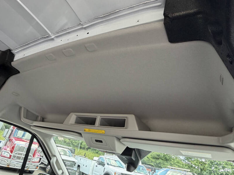 2024 Ford Transit 250