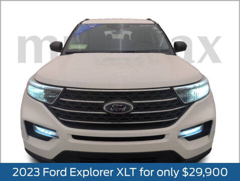 2023 Ford Explorer XLT