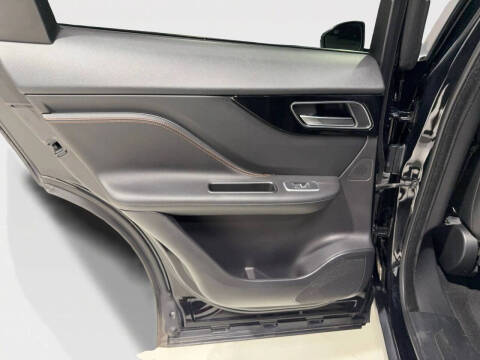 2020 Jaguar F-PACE 30t Prestige