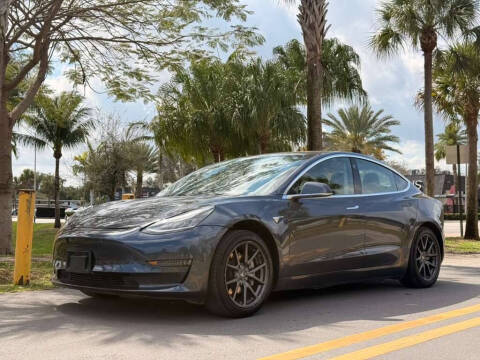 2019 Tesla Model 3 Standard Range