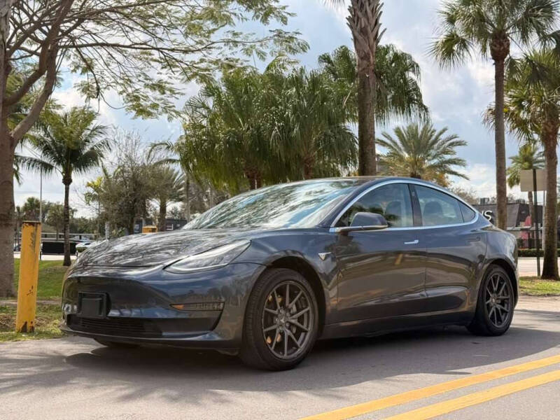2019 Tesla Model 3 Standard Range