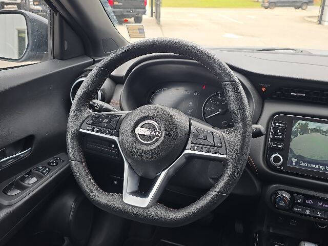 2024 Nissan Kicks SR