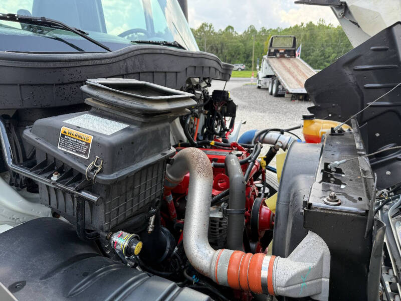 2018 International DuraStar 4300