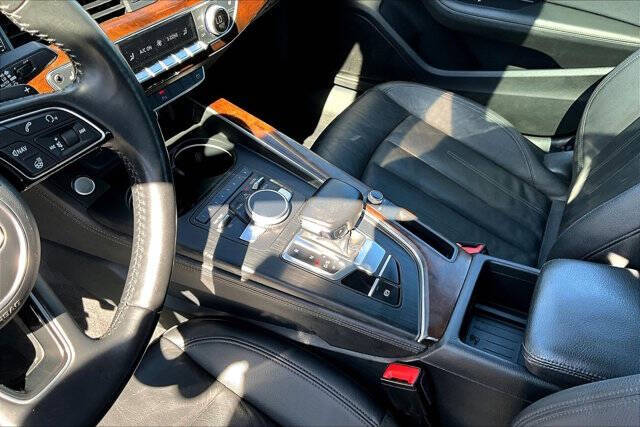 2019 Audi A4 quattro Premium Plus 45 TFSI