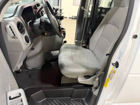 2014 Ford E-Series E-250