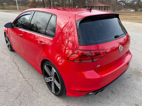 2016 Volkswagen Golf R 4Motion