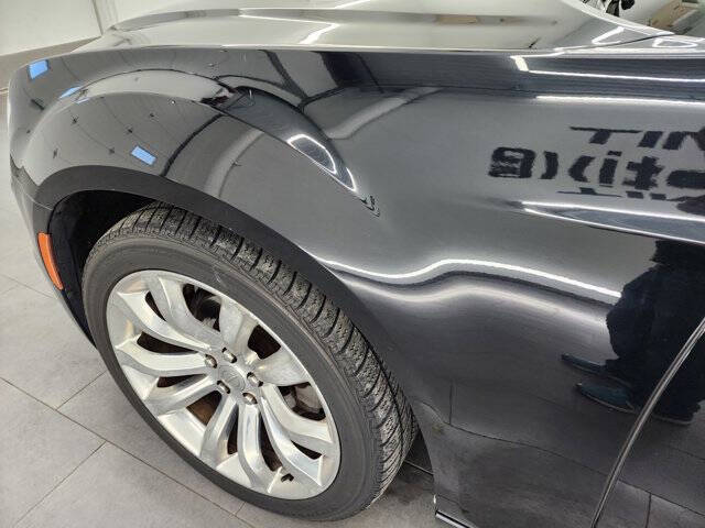 2019 Chrysler 300 Limited