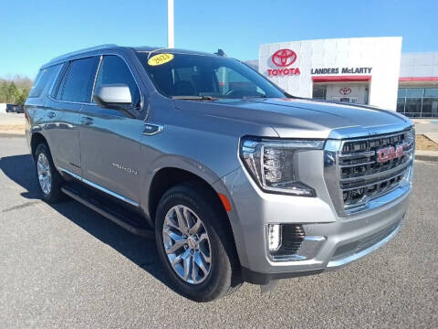 2023 GMC Yukon SLT