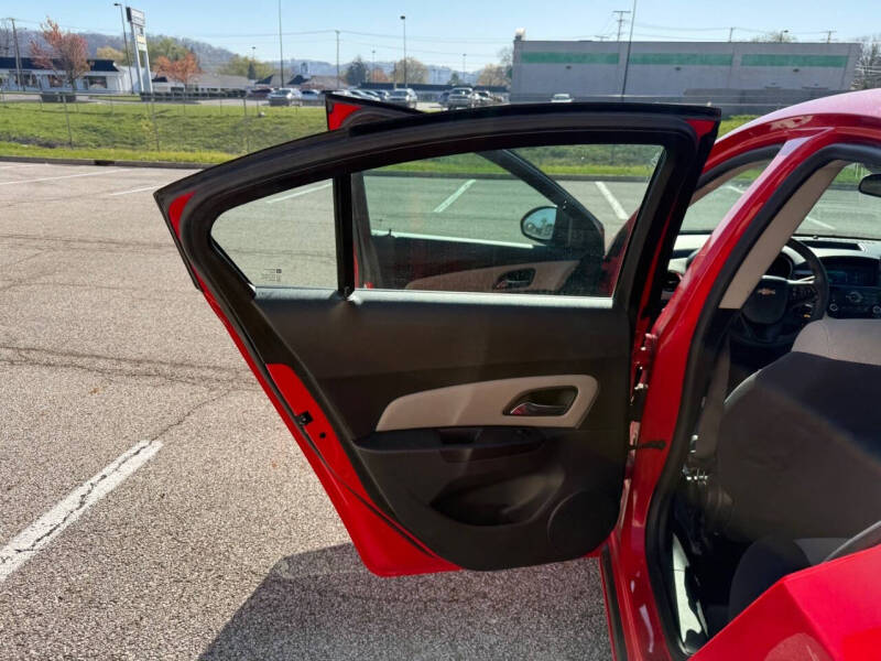 2014 Chevrolet Cruze LS Auto