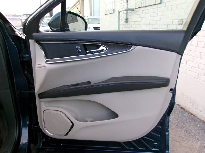 2017 Lincoln MKX Reserve