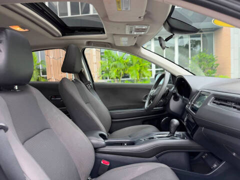 2022 Honda HR-V EX