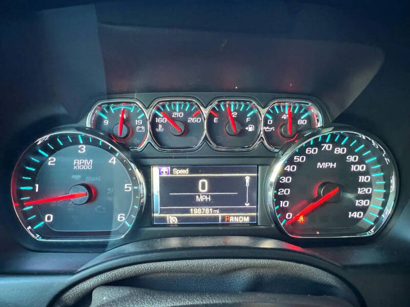 2015 Chevrolet Suburban LT