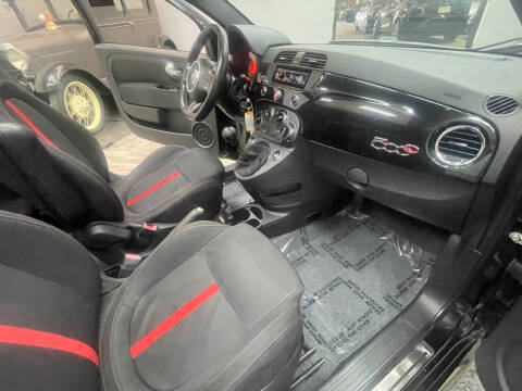 2013 FIAT 500c Abarth