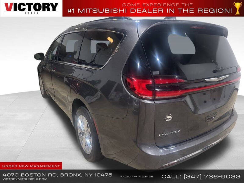 2021 Chrysler Pacifica Touring L