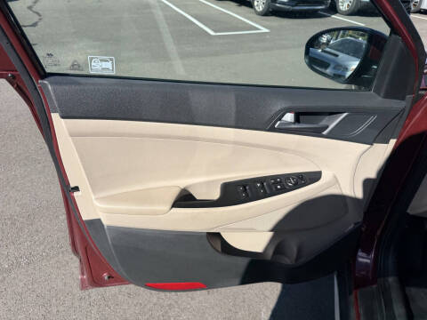 2017 Hyundai Tucson SE