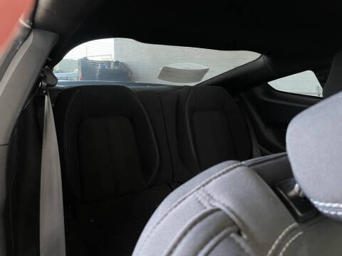 2020 Ford Mustang EcoBoost