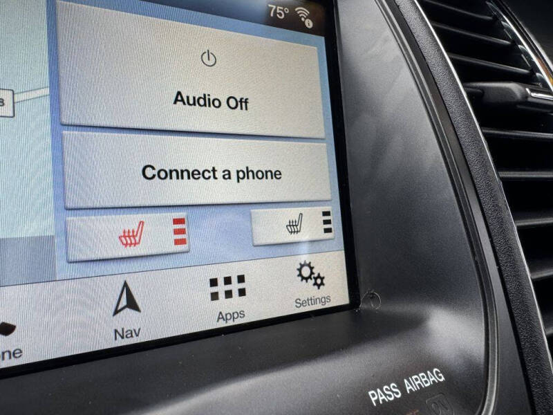 2018 Ford Taurus SEL