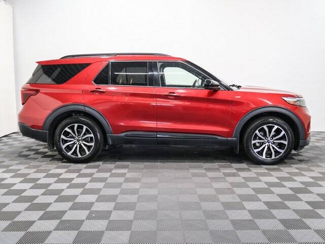 2022 Ford Explorer ST-Line
