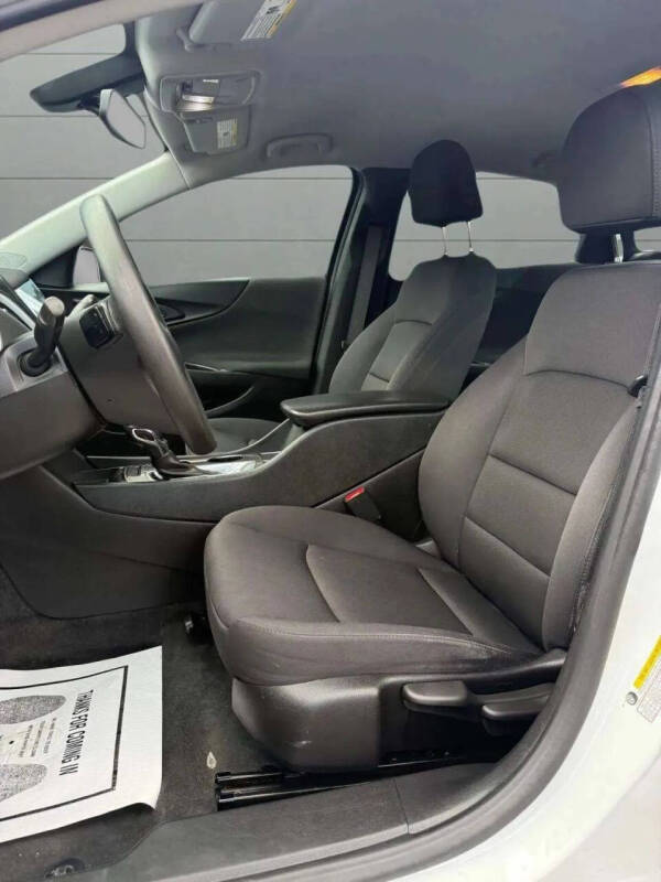 2021 Chevrolet Malibu LS