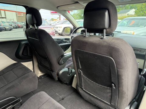 2013 Dodge Grand Caravan SE