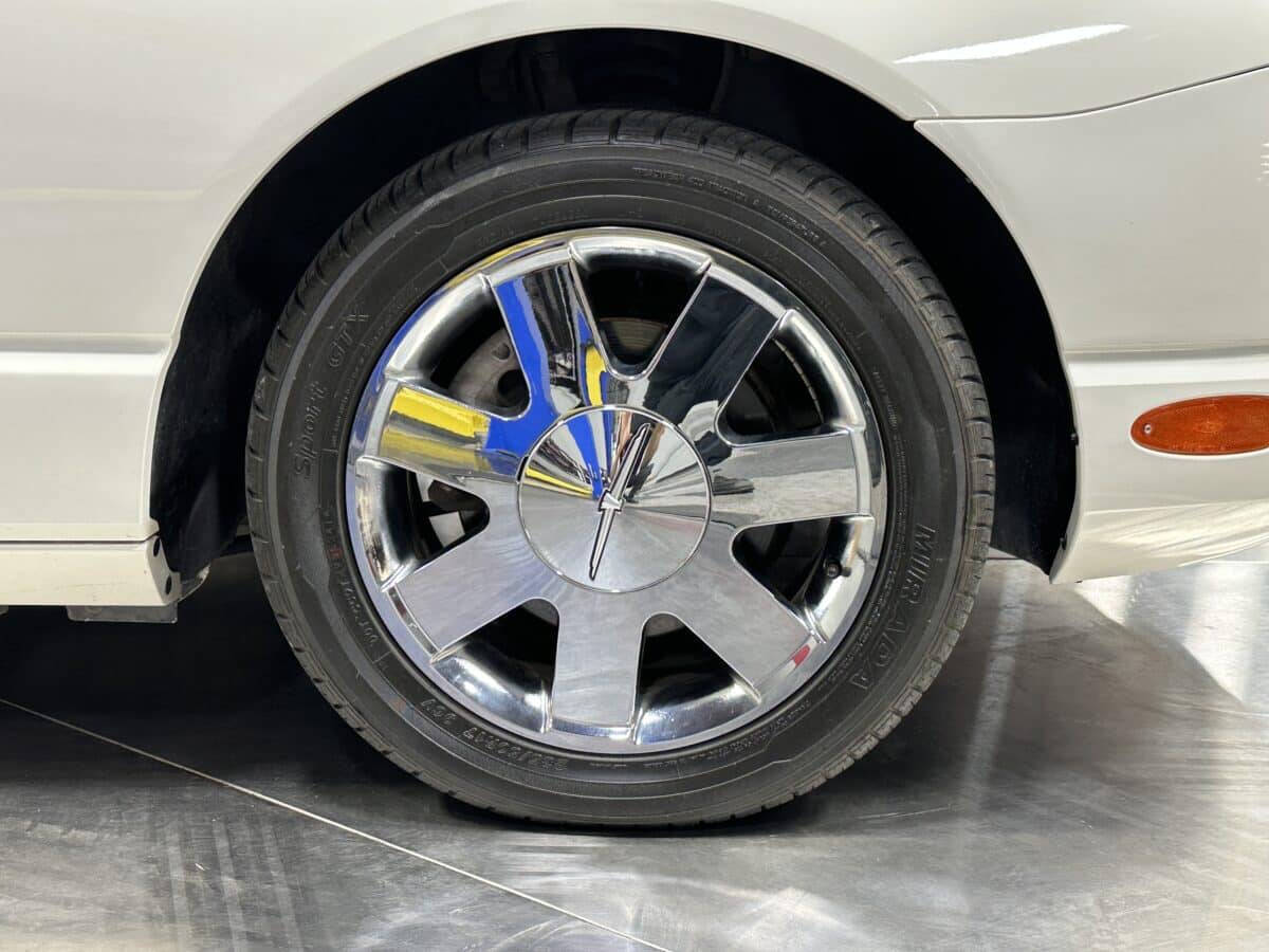 2003 Ford Thunderbird 51