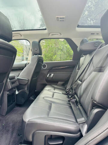 2019 Land Rover Discovery SE