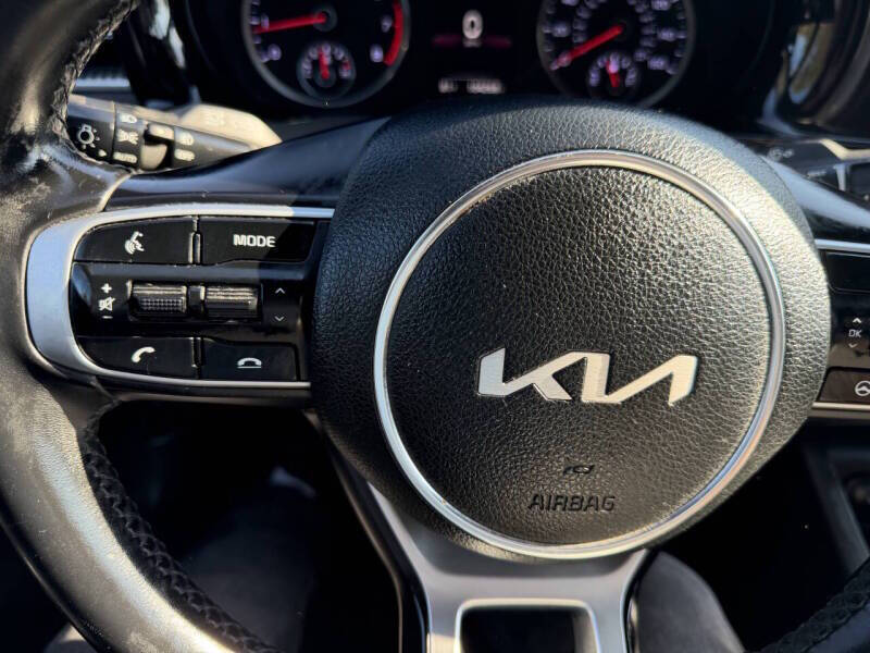 2022 Kia K5 GT-Line