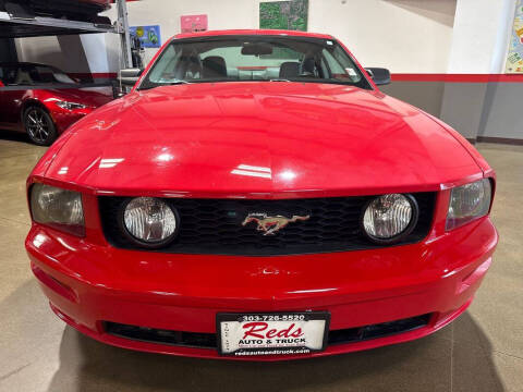 2005 Ford Mustang GT Premium
