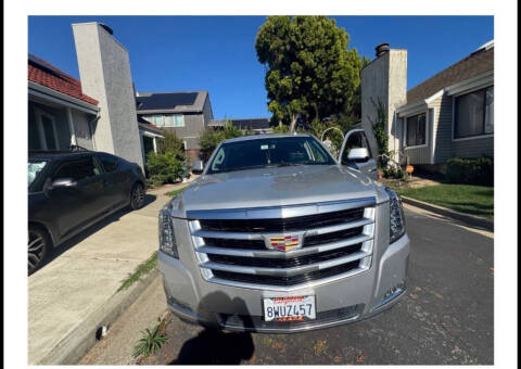 2018 Cadillac Escalade Luxury