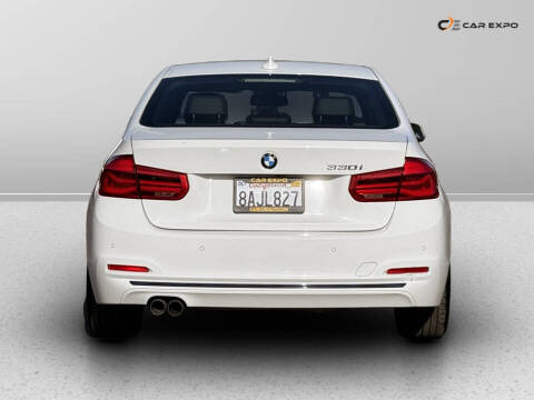 2017 BMW 3 Series 330i