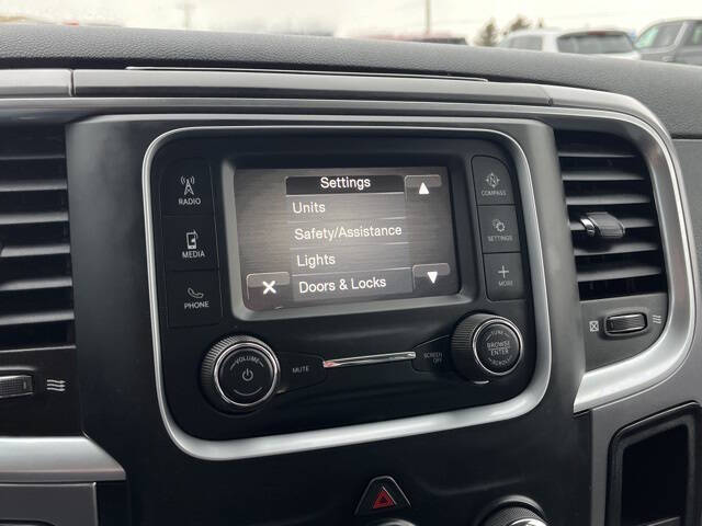 2022 RAM 1500 Classic SLT