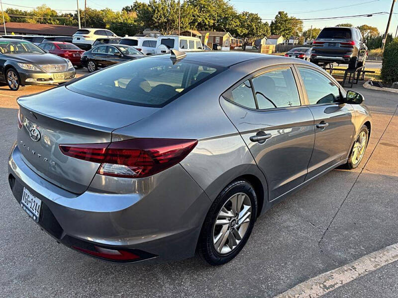 2019 Hyundai Elantra