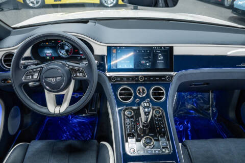 2025 Bentley Continental